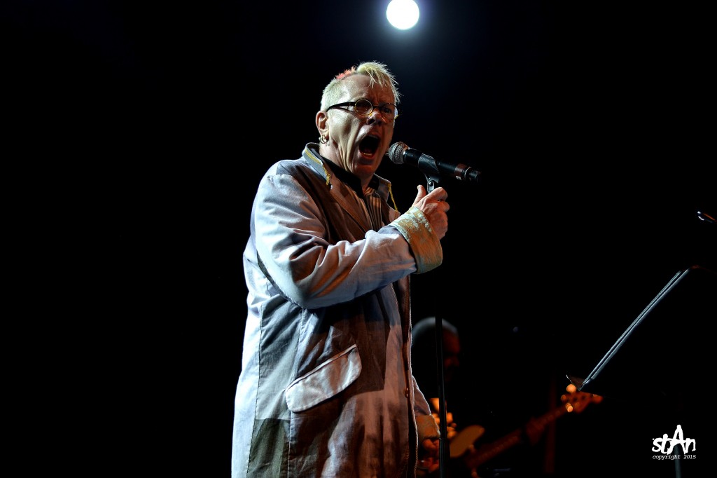 PiL08