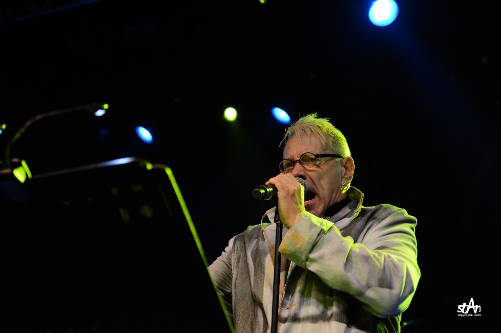 PiL09