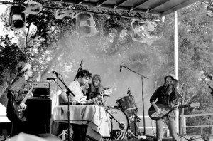 The_Myrrors_Levitation_large