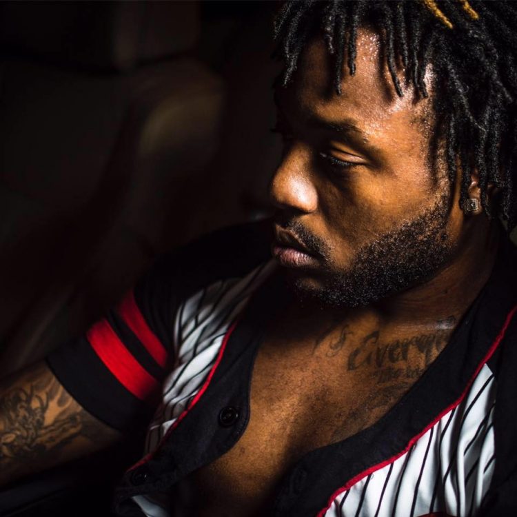 See: S I E reveals new video for Read It - Backseat Mafia