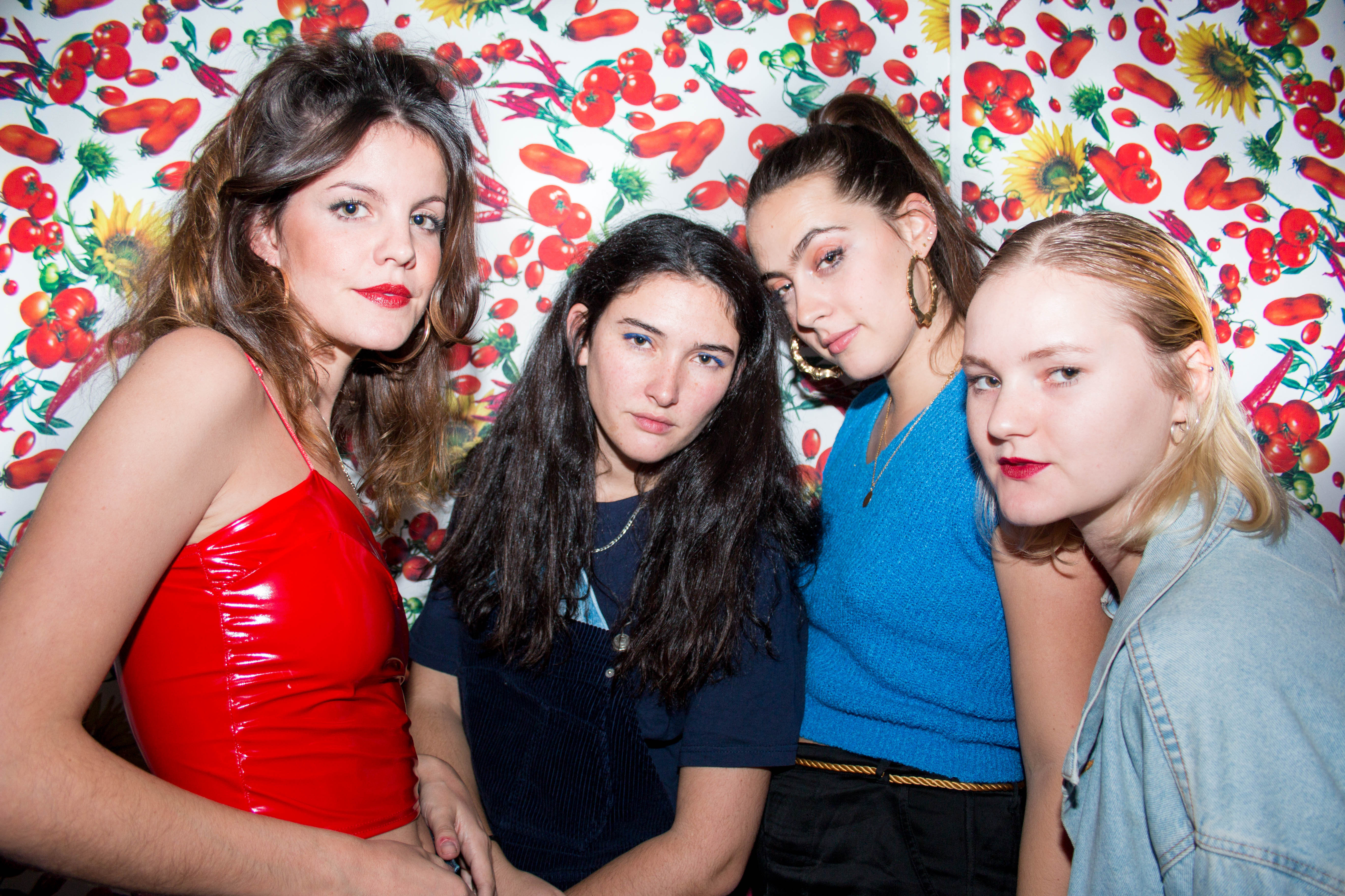 Promo image of Hinds for The Club single release