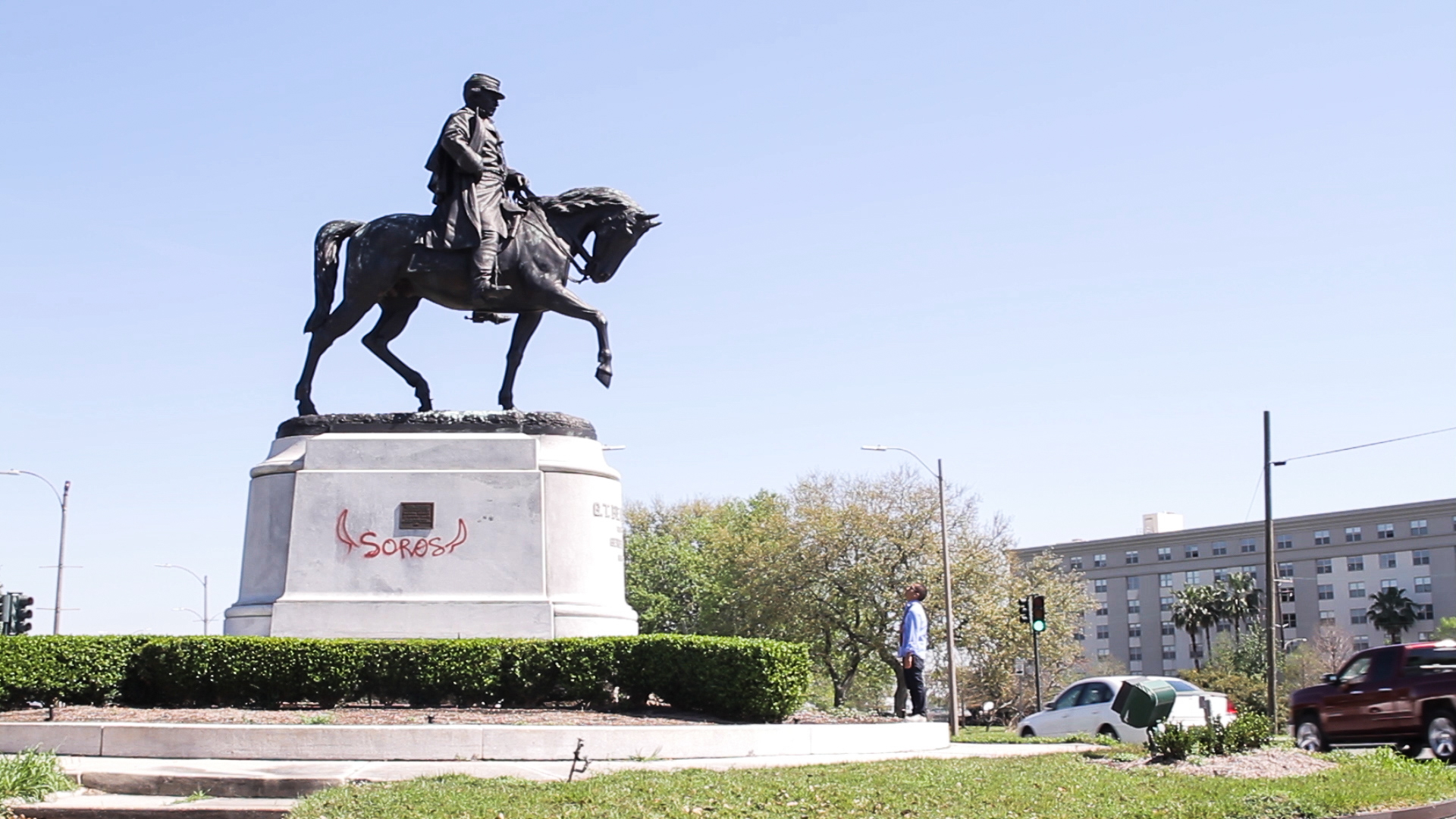 A Confederate monument