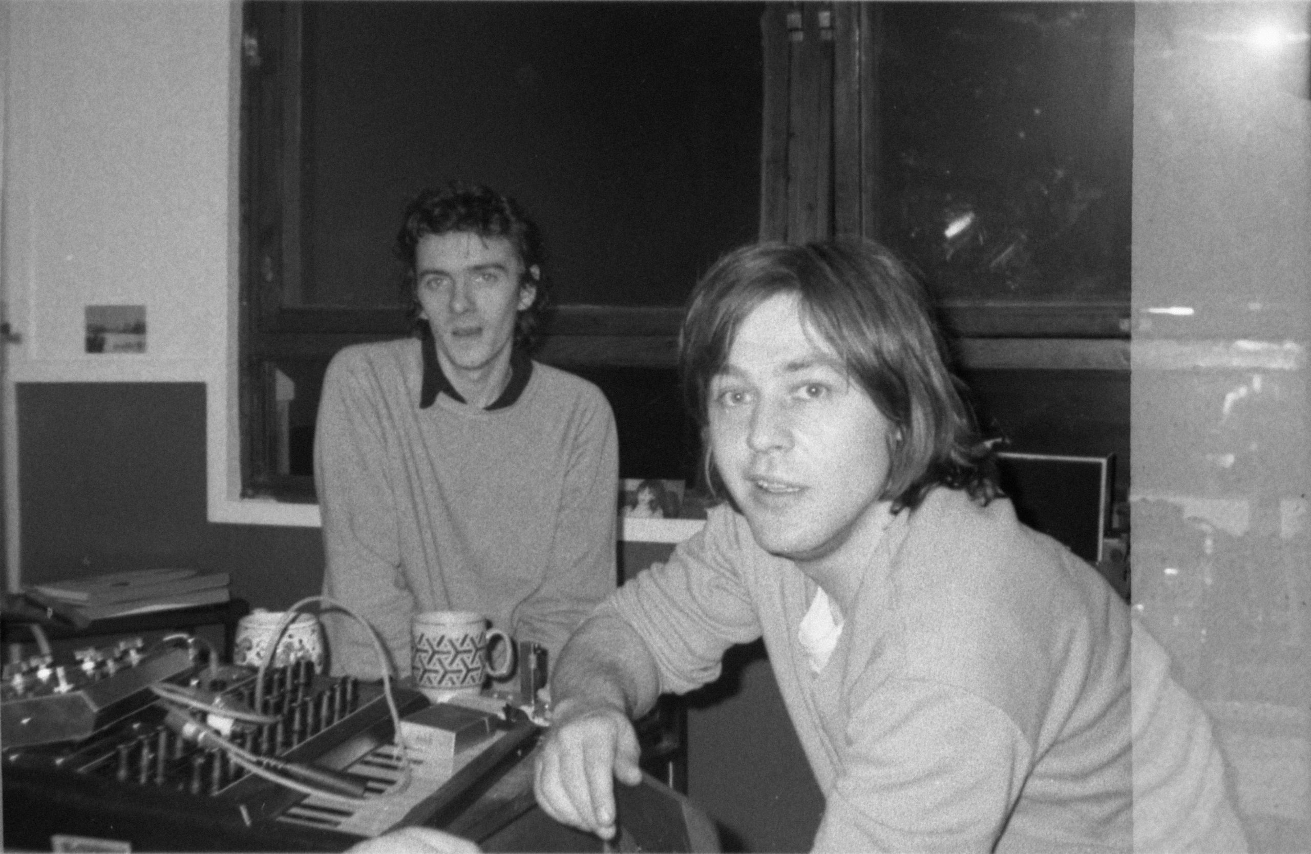 Orkaan Caius Gelach News: Thomas Leer and Robert Rental's cult punk-electro classic 'The Bridge'  gets a reissue in January; hear 'Monochrome Days' – Backseat Mafia