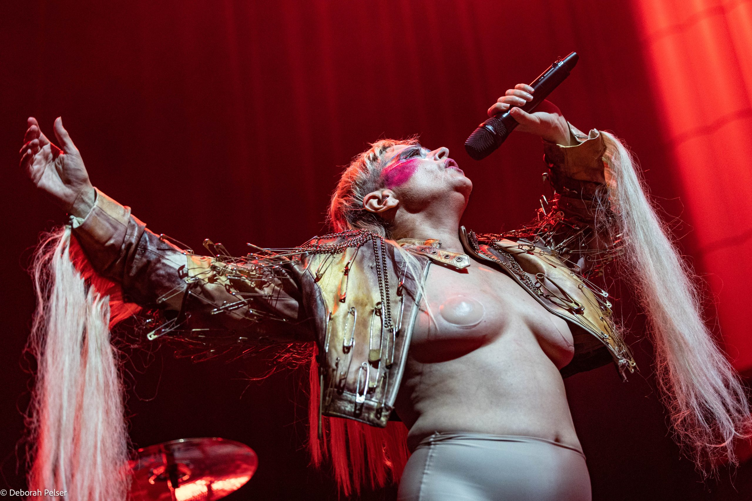 Live Review & Gallery: Peaches at the Sydney Recital Hall 4.3.2023