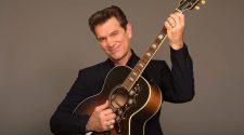 Chris Isaak