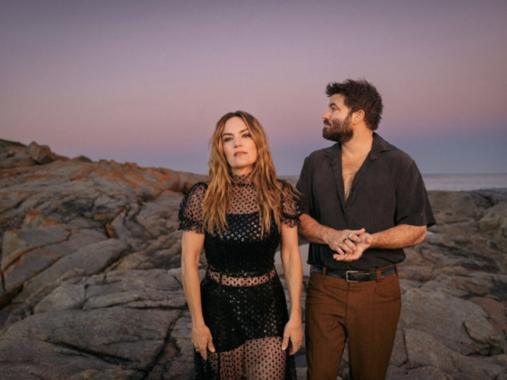 Angus and Julia Stone
