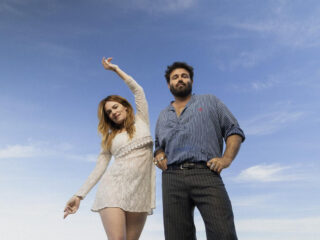 Angus and Julia Stone